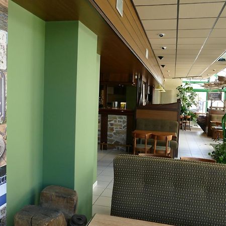 Logis Hotels Le Champalud Restaurant La Citadelle Oree-d'Anjou ภายนอก รูปภาพ