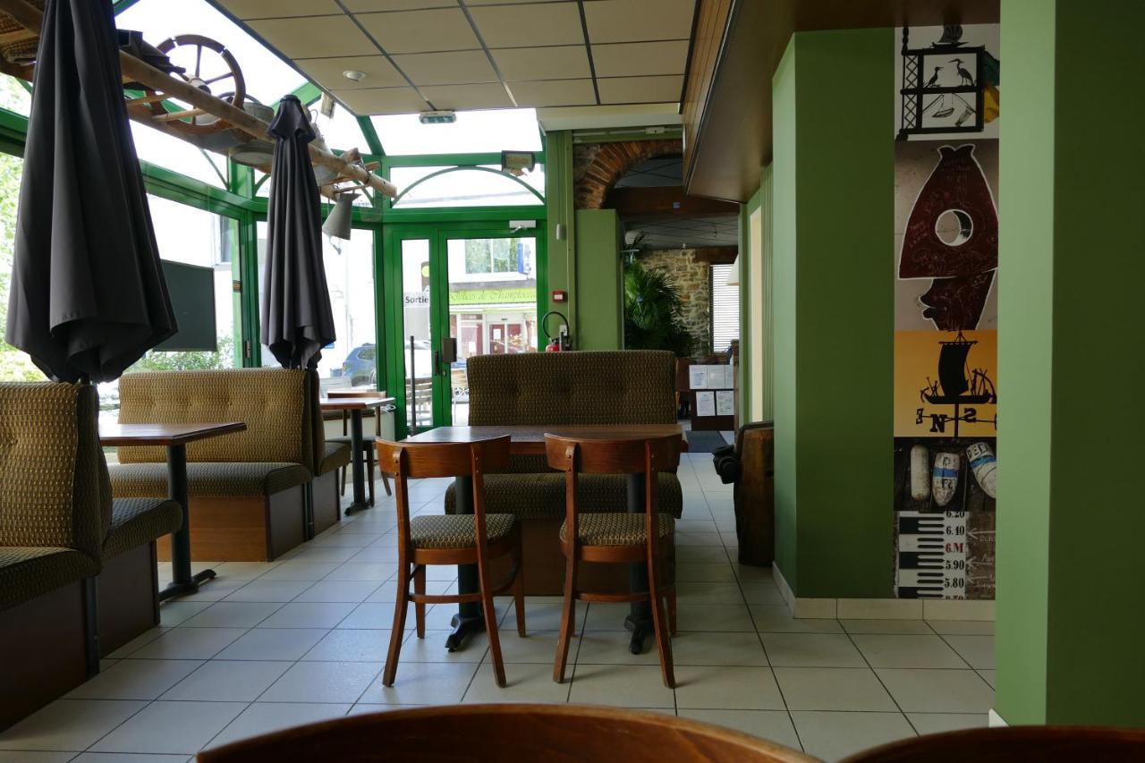 Logis Hotels Le Champalud Restaurant La Citadelle Oree-d'Anjou ภายนอก รูปภาพ