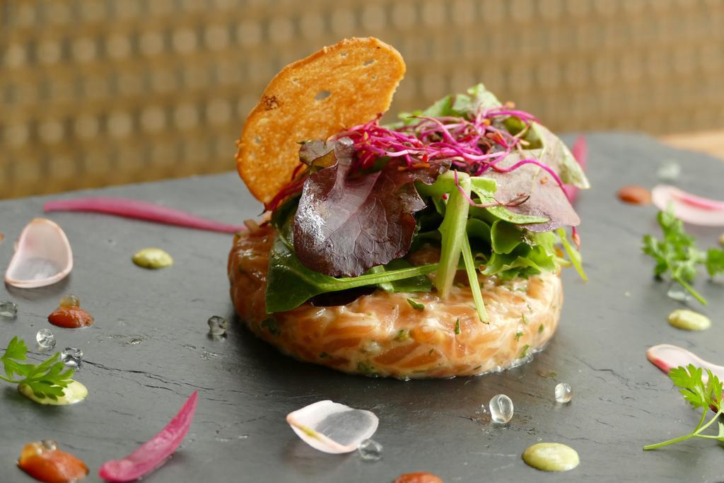 Logis Hotels Le Champalud Restaurant La Citadelle Oree-d'Anjou ภายนอก รูปภาพ